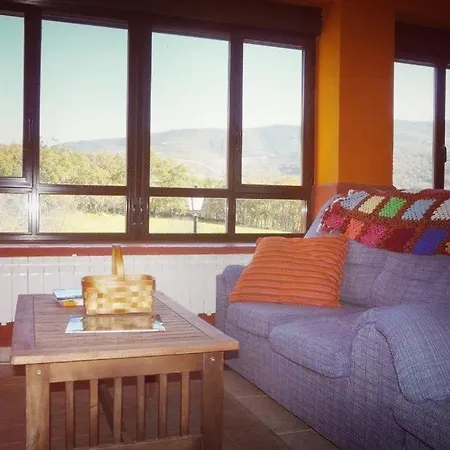 Vallejera Hostal *